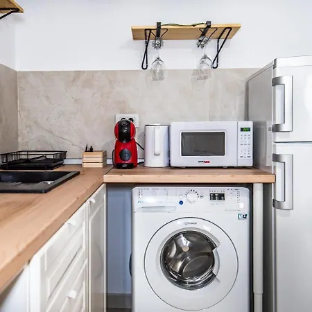 Tana D'avia Apartman *