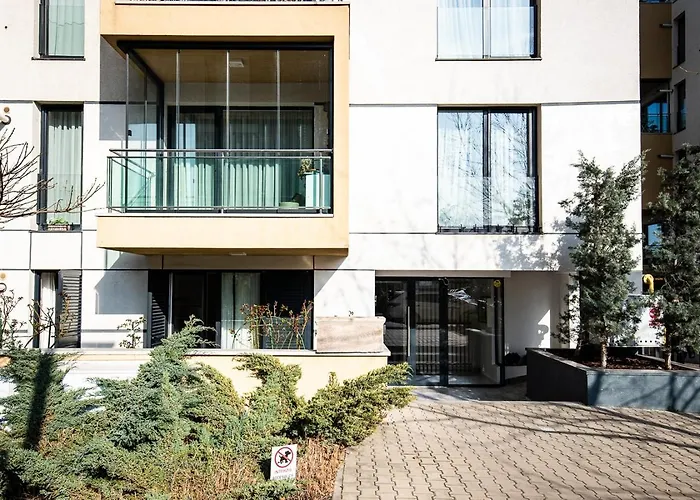 Apartment Tana D'avia Bucharest